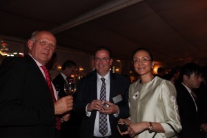 Left to right: Nedschroef Holding B.V., Vice President M&S, Bert Van der Weiden; LIASE Group, President, Wolfgang Doell; and, LIASE Group, Managing Director Asia, Vanessa Moriel. 