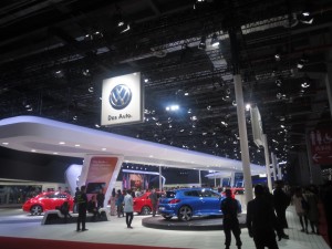 Volkswagen unveiled its C Coupe GTE performance hybrid concept car. Along with the Mercedes-Benz Concept GLC Coupe concept, these German designs are further pushing the idea of a 4 door coupe. Volkswagen’s C Coupe concept has a number of luxury features that are meant to attract Chinese customers to the flagging sedan market. 